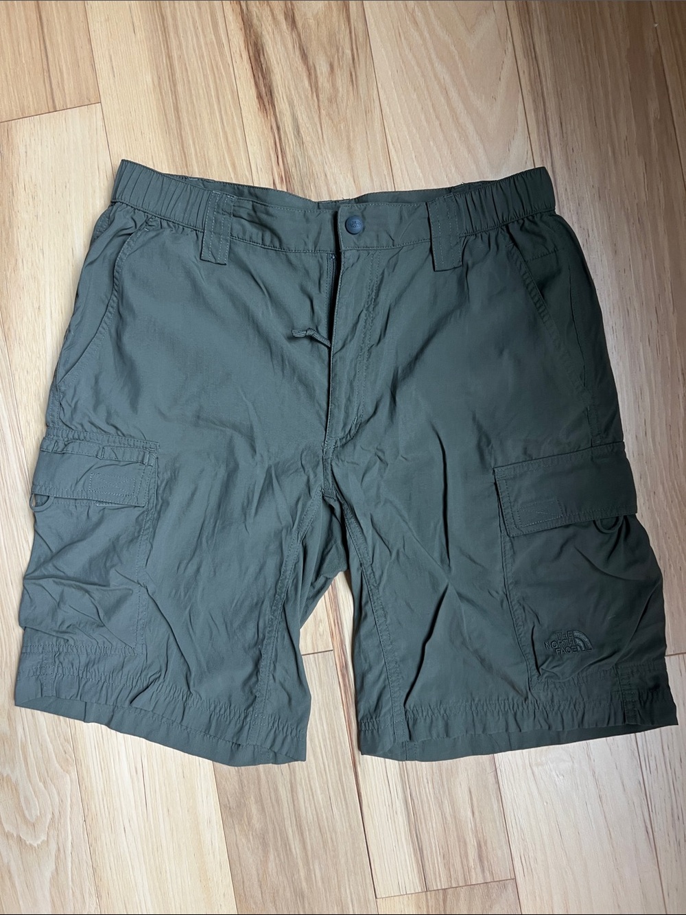 The North Face Men's Olive Cargo Shorts- Medium